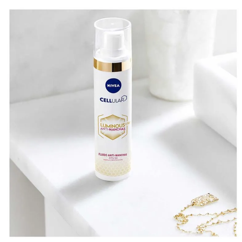 FLUIDO NIVEA LUM A-MAN FPS50 40ML